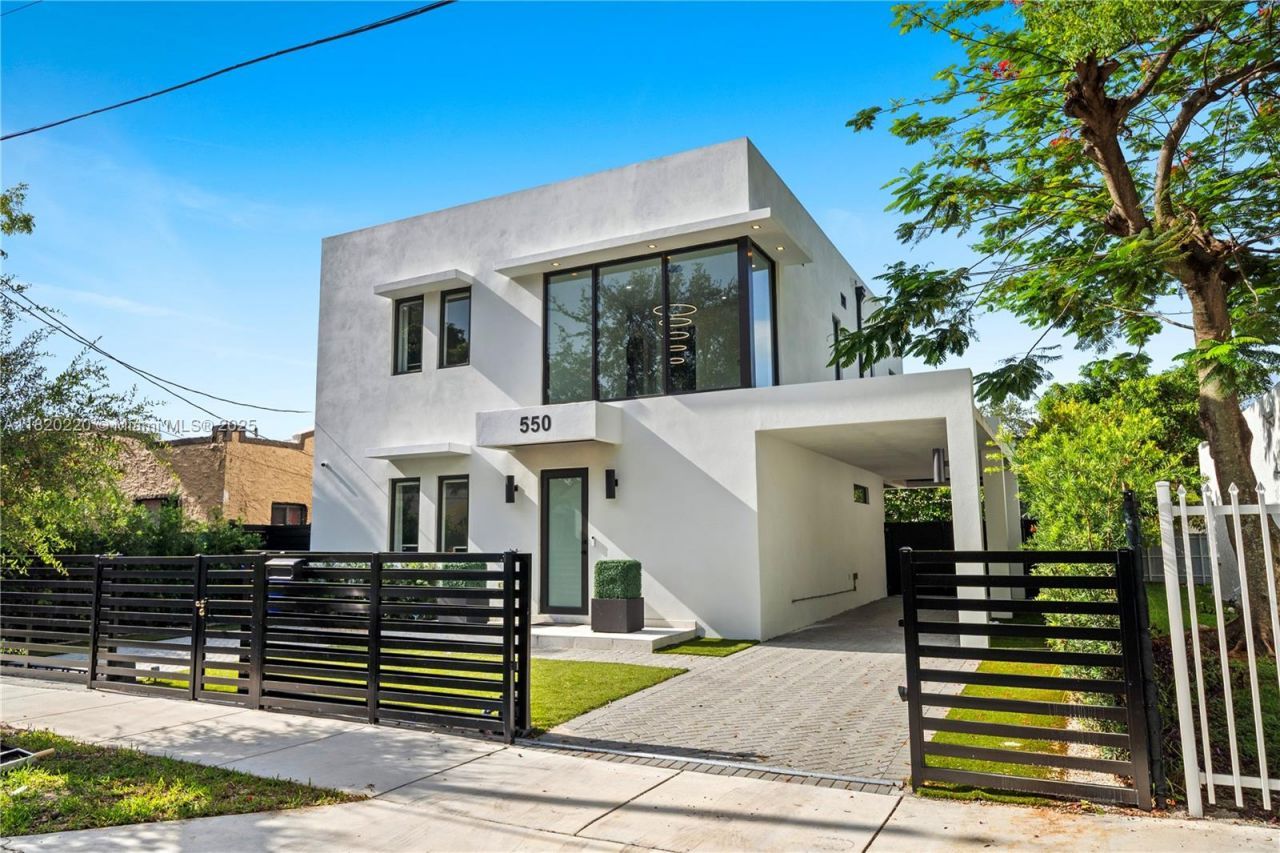 550 NW 42nd St, Miami, FL 33127 Photo