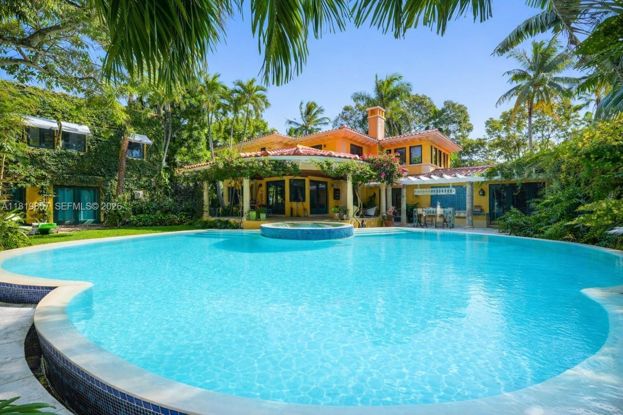 2050 Alton Rd, Miami Beach, FL 33140 Photo