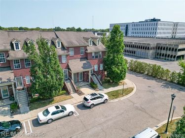 23208 Cornerstone Village Drive, Southfield, MI 48075