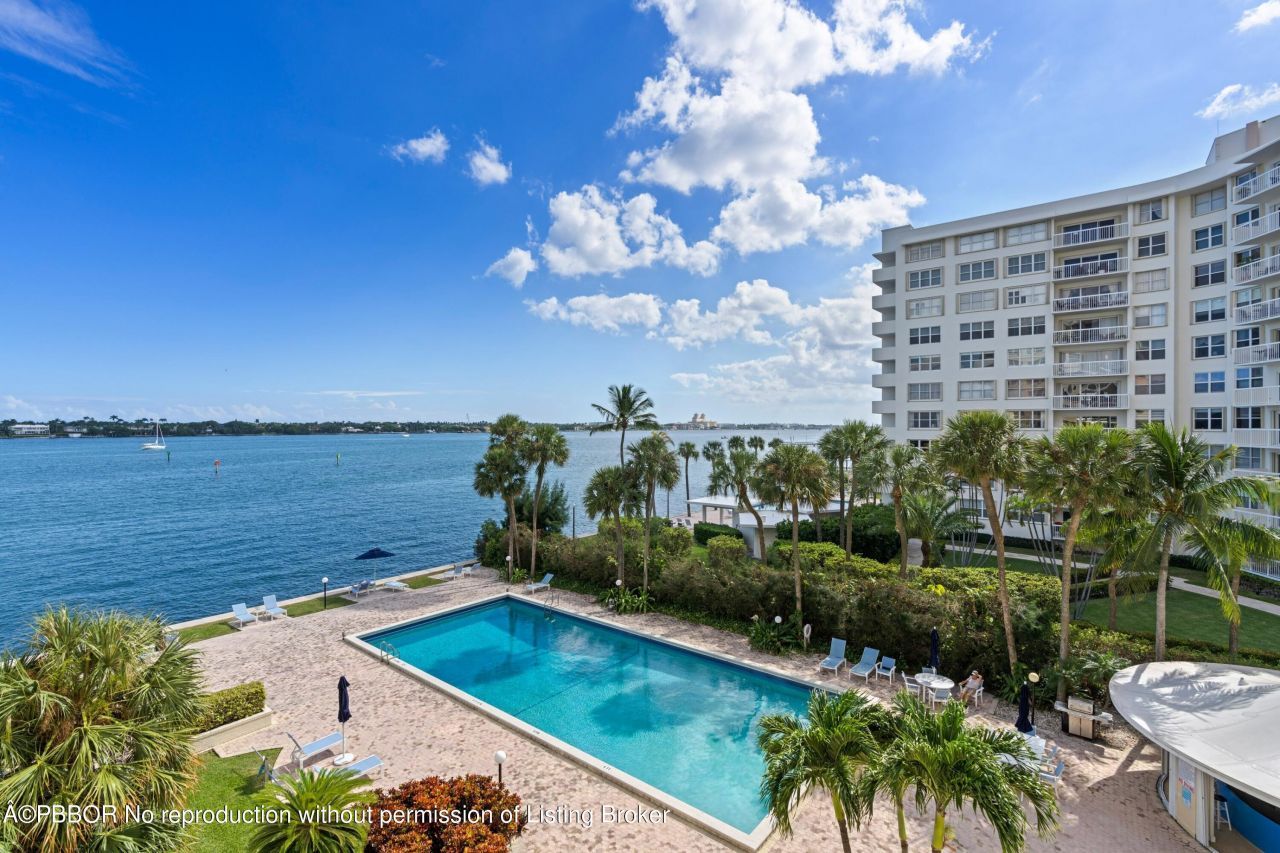 2800 N Flagler Drive, Unit 404, West Palm Beach, FL 33407 Photo