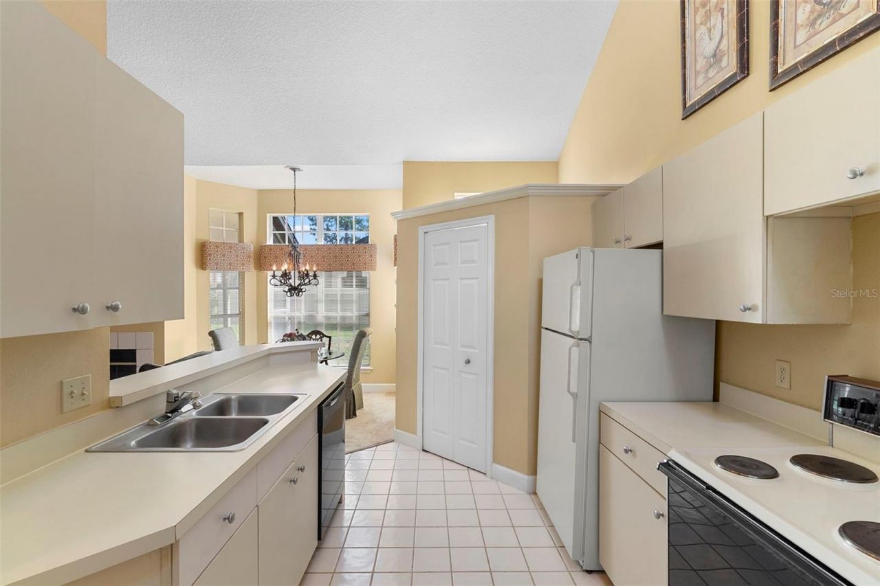 1529 Farrindon Circle, Lake Mary, FL 32746 Photo