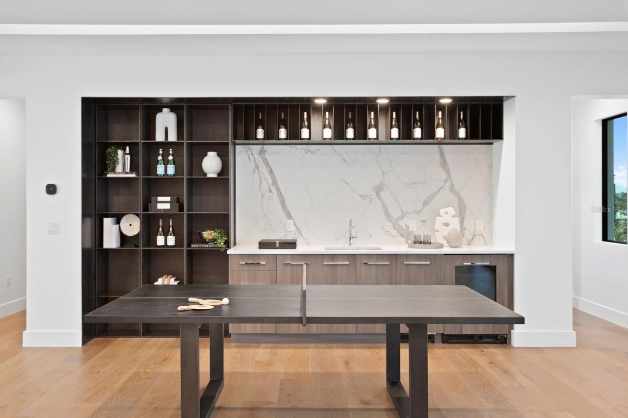 2087 Michigan Avenue Ne, Saint Petersburg, FL 33703 Photo