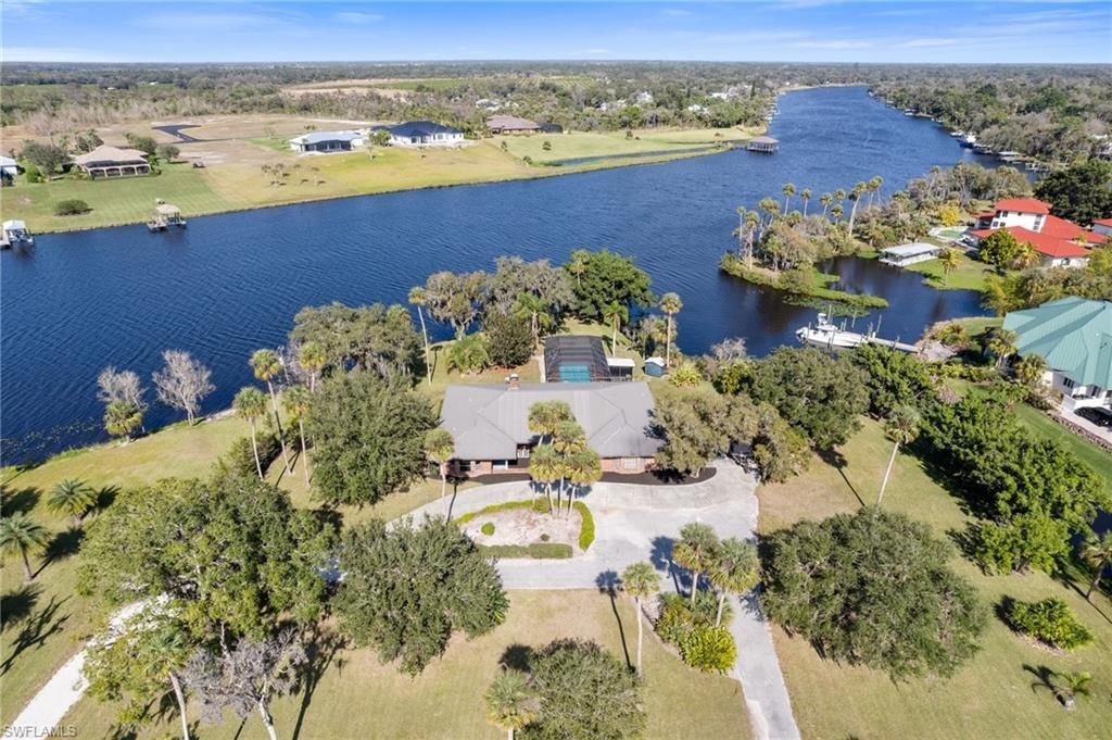 639 Rope Bend Dr, Labelle, FL 33935 Photo