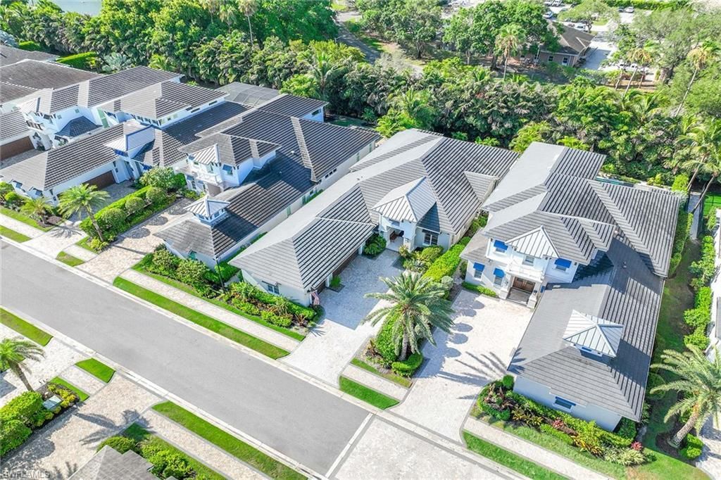 6818 Mangrove Ave, Naples, FL 34109 Photo
