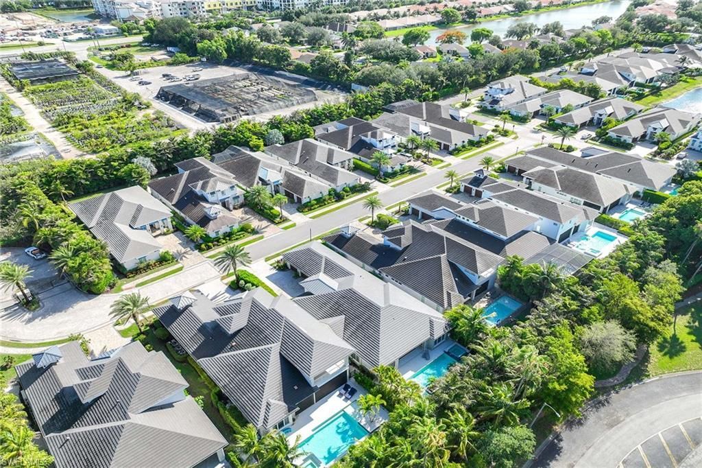 6818 Mangrove Ave, Naples, FL 34109 Photo