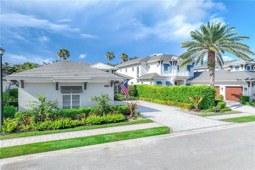 6818 Mangrove Ave, Naples, FL 34109 Photo