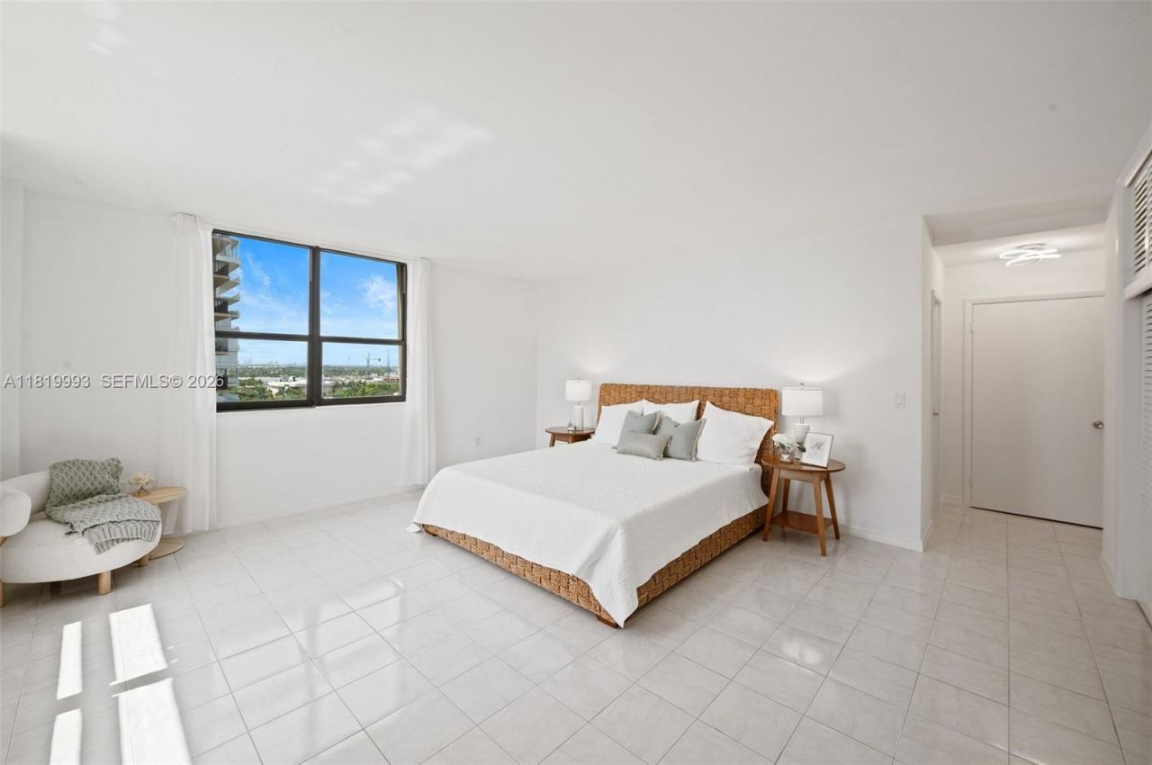10185 Collins Ave, Unit 1508, Bal Harbour, FL 33154 Photo
