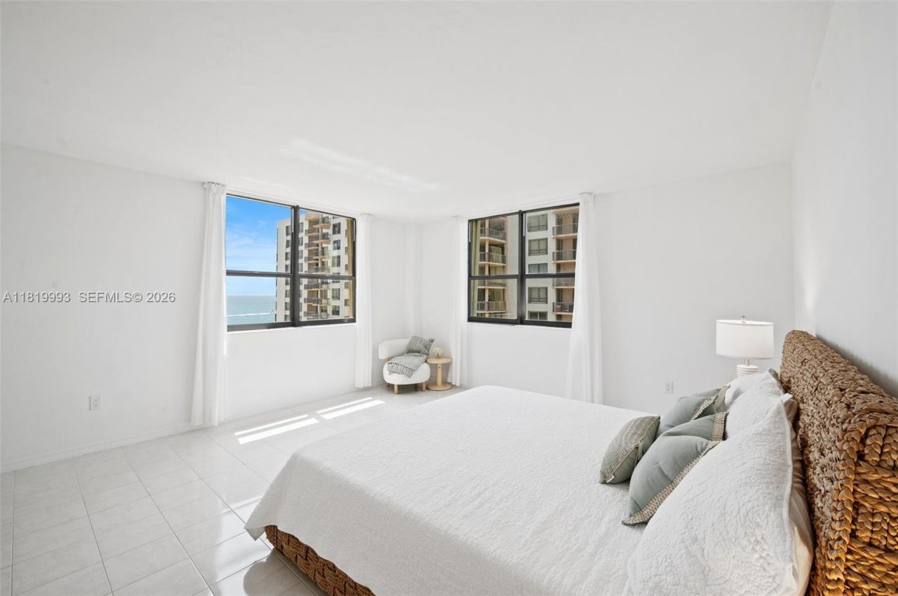 10185 Collins Ave, Unit 1508, Bal Harbour, FL 33154 Photo