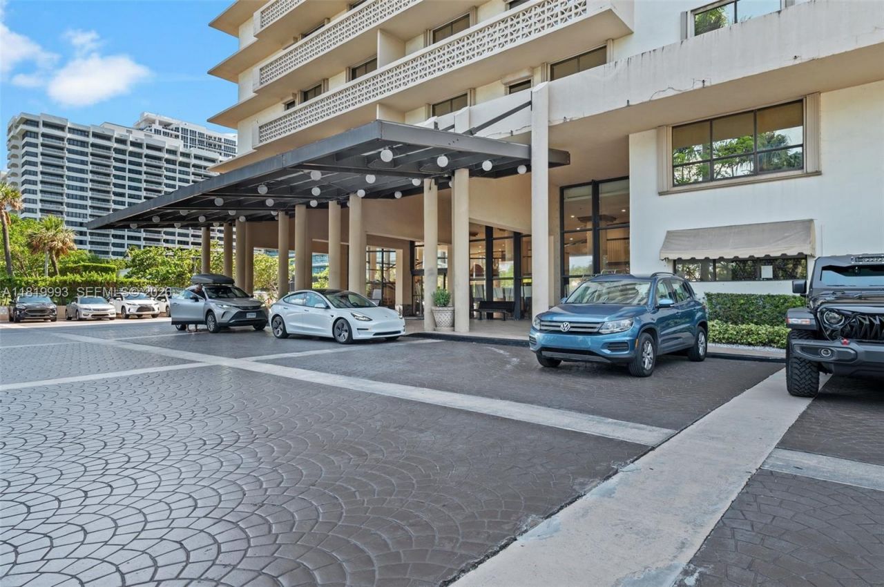 10185 Collins Ave, Unit 1508, Bal Harbour, FL 33154 Photo