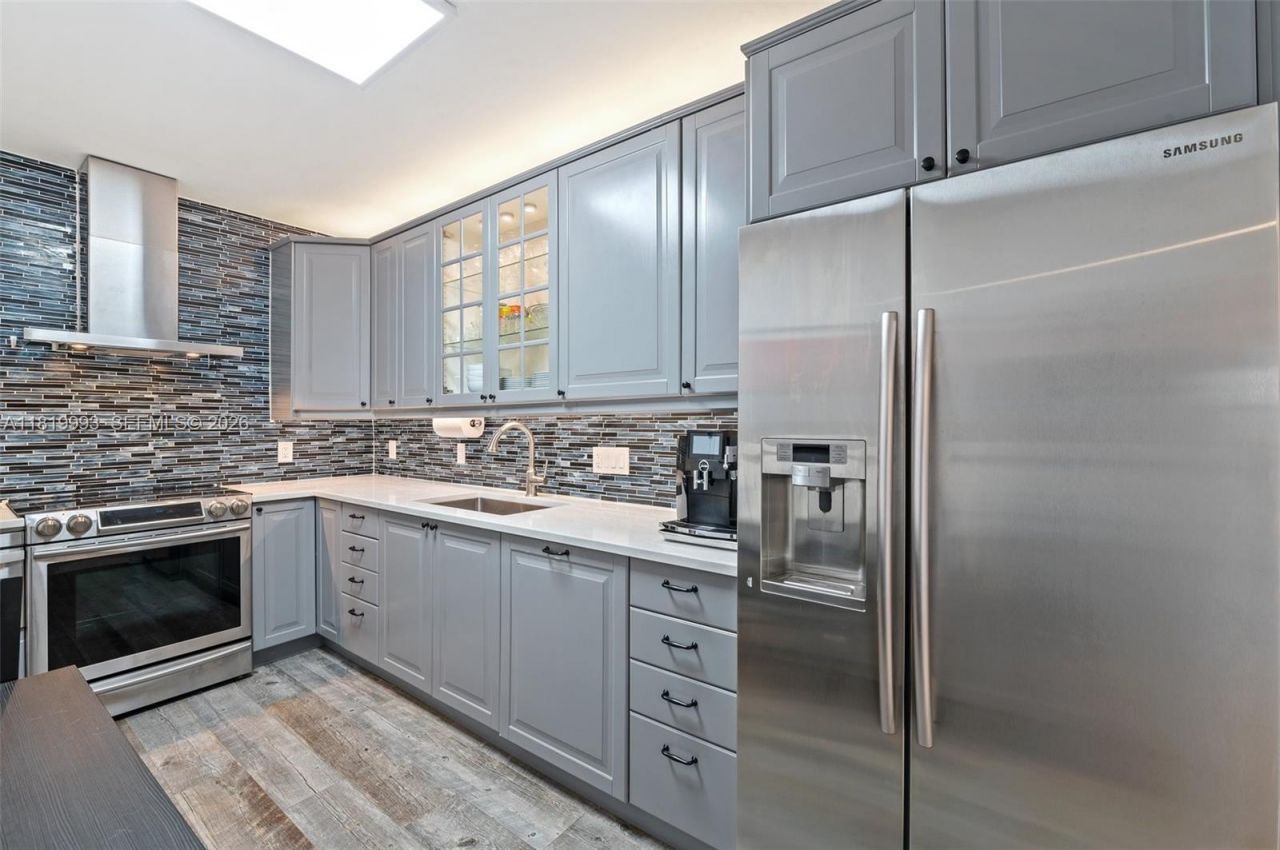 10185 Collins Ave, Unit 1508, Bal Harbour, FL 33154 Photo