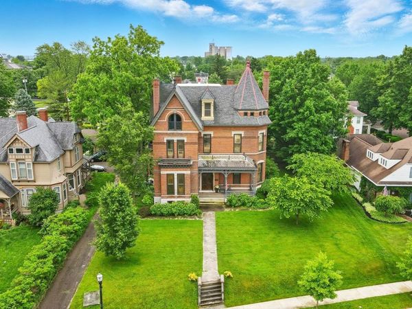 307 W Auglaize Street, Wapakoneta, OH 45895