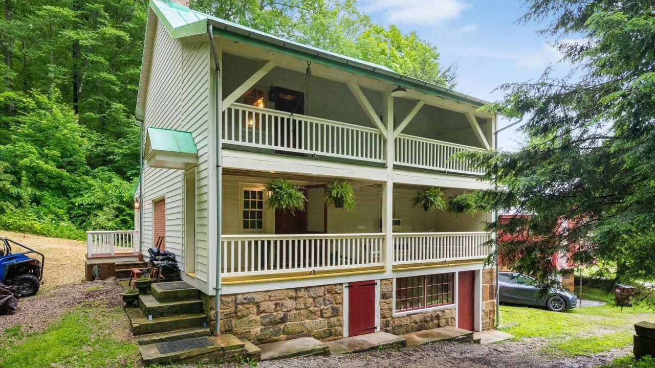 24000 State Route 180, Rockbridge, OH 43149 Main Photo