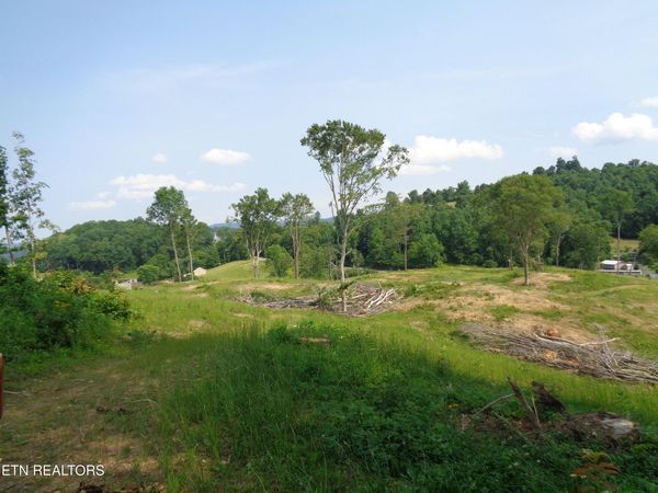 3877 HWY 66, Sneedville, TN 37869