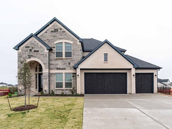 211 Condor Court, Heath, TX 75126