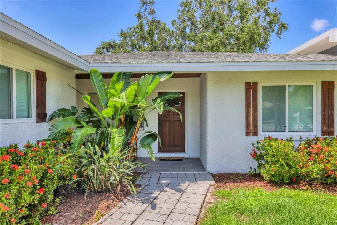 2141 Hyde Park Street, Sarasota, FL 34239 Photo