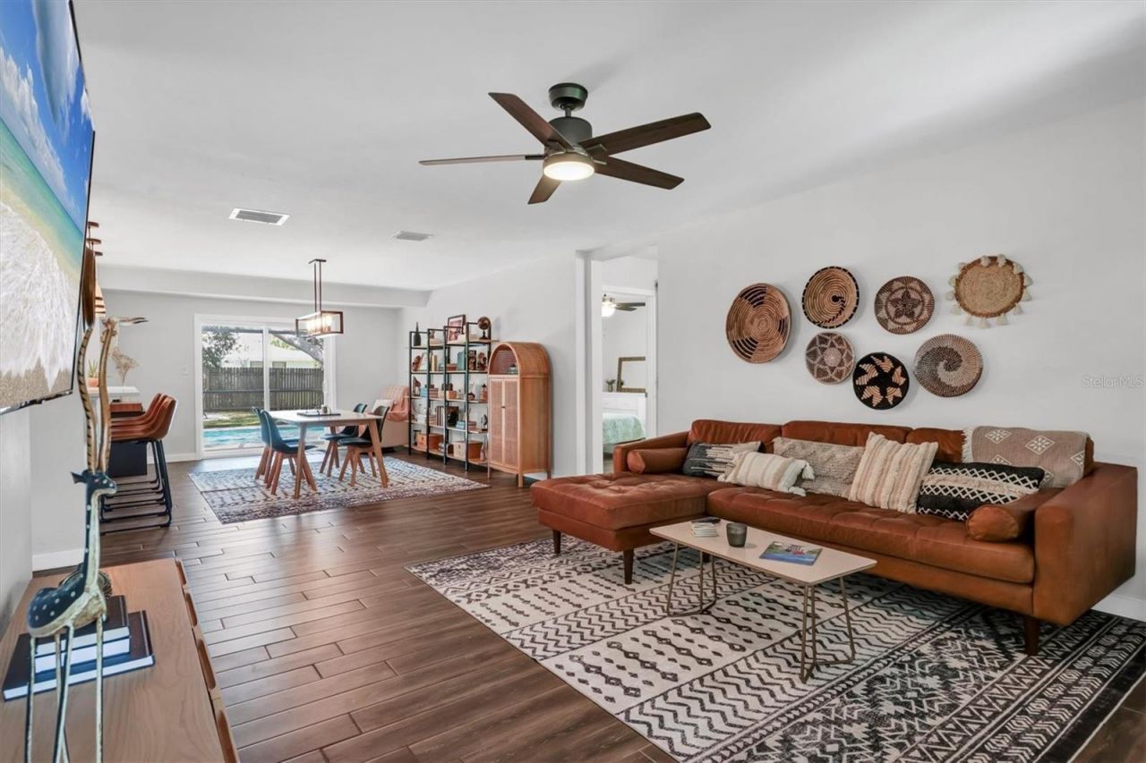 2141 Hyde Park Street, Sarasota, FL 34239 Photo