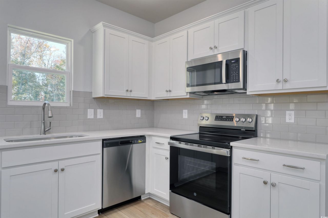 412 Meadow Sweet Pl Photo 5