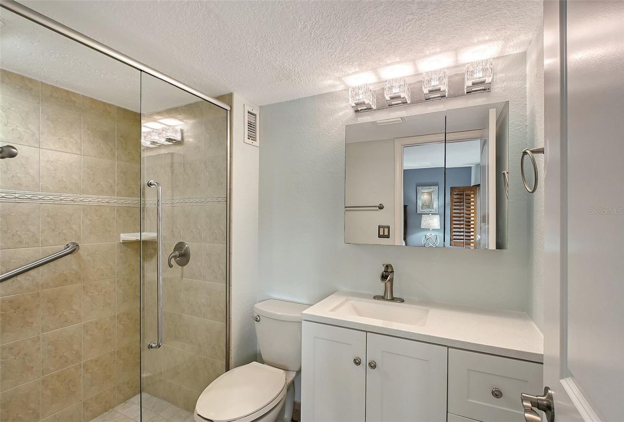 1300 N Portofino Drive, Unit 103, Sarasota, FL 34242 Photo
