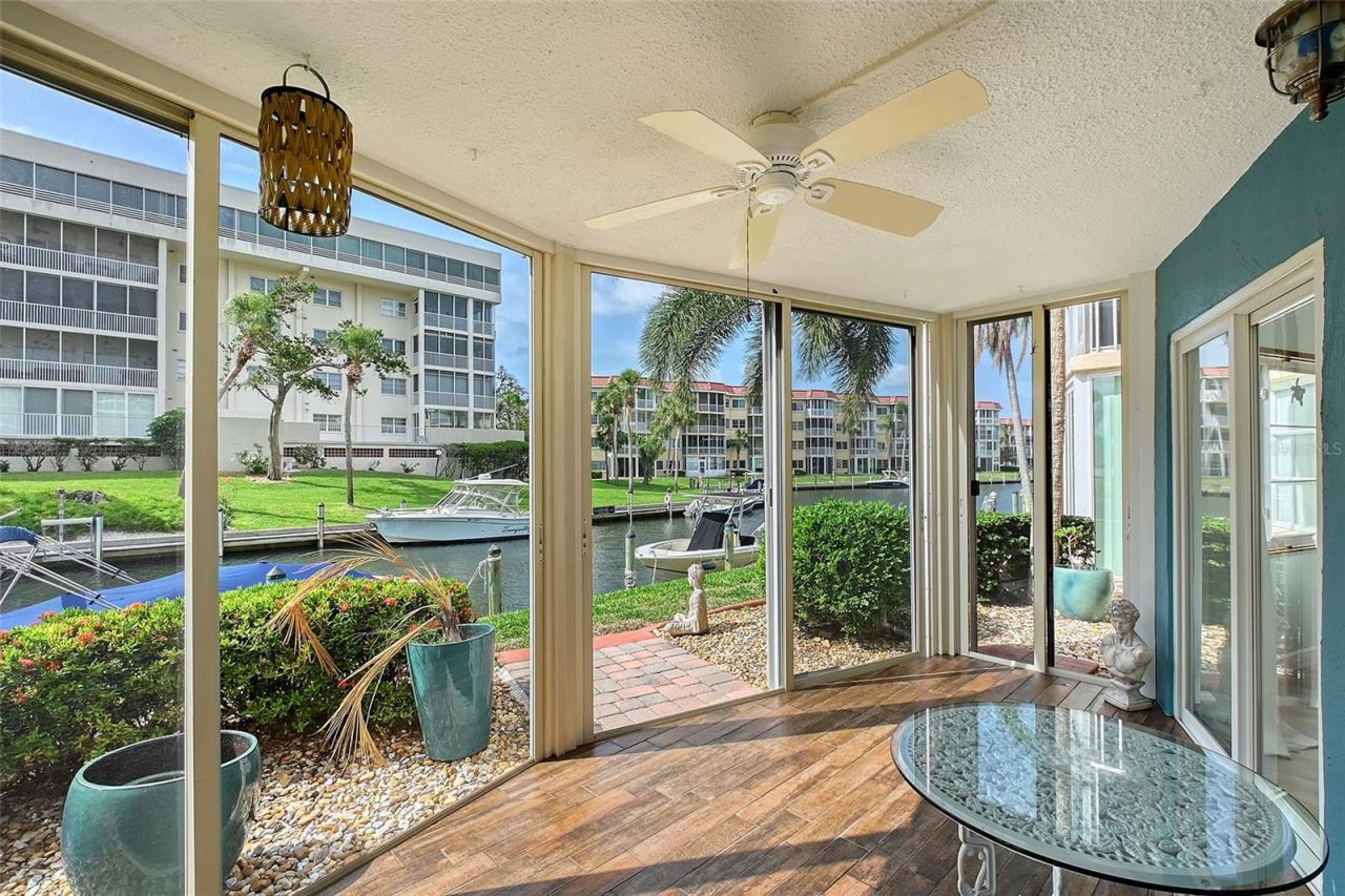 1300 N Portofino Drive, Unit 103, Sarasota, FL 34242 Photo