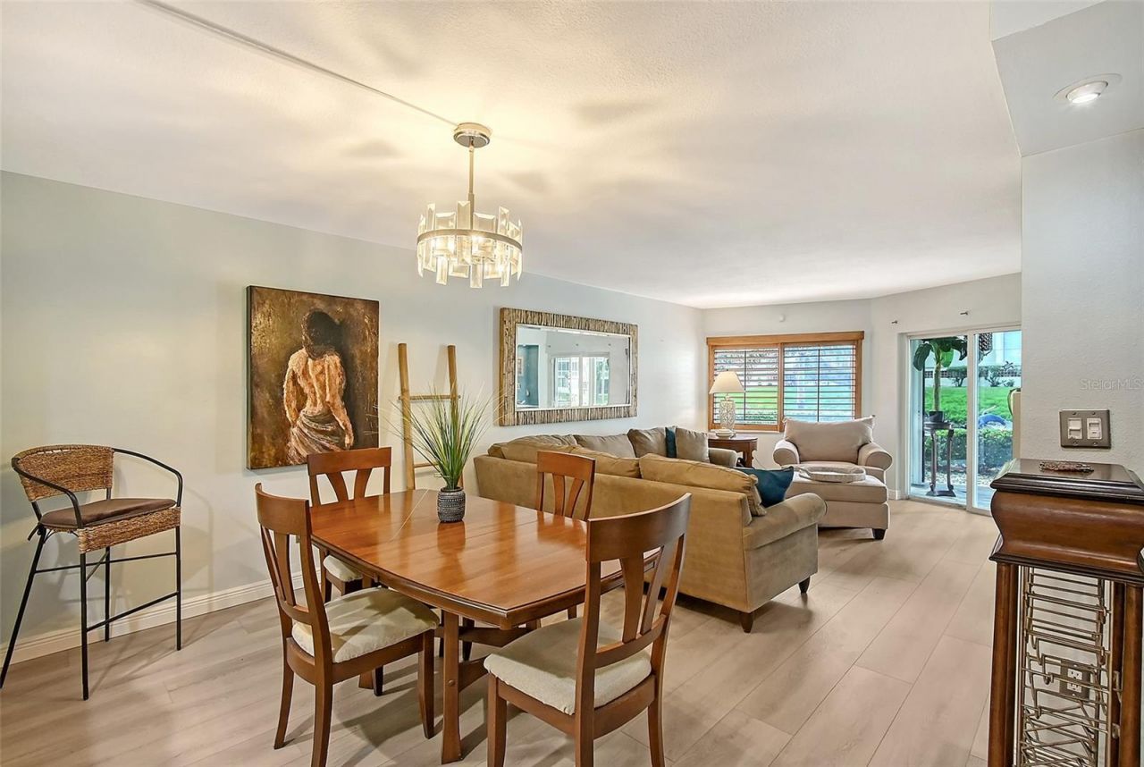 1300 N Portofino Drive, Unit 103, Sarasota, FL 34242 Photo