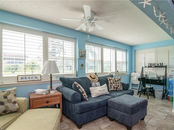 1400 Pompei LN, Unit 21, NAPLES, FL 34103