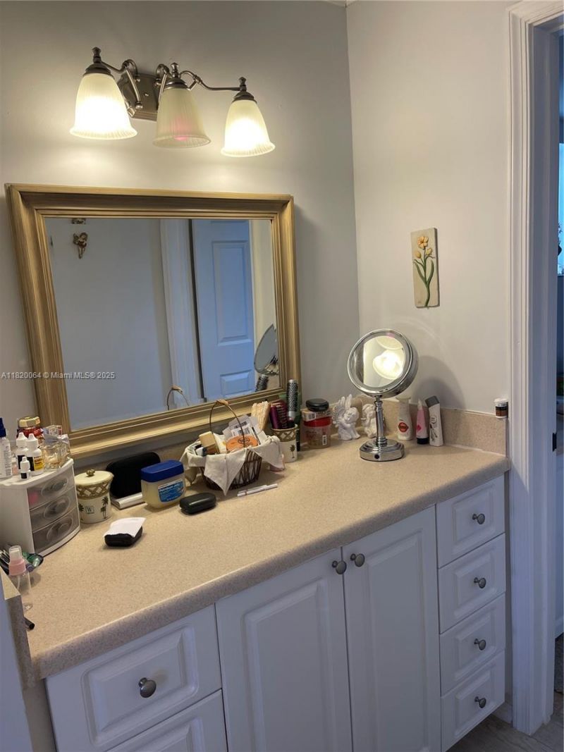 10422 NW 24th Pl, Unit 210, Sunrise, FL 33322 Photo