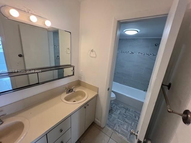 295 NW 72nd Ave, Unit 412, Miami, FL 33126 Photo
