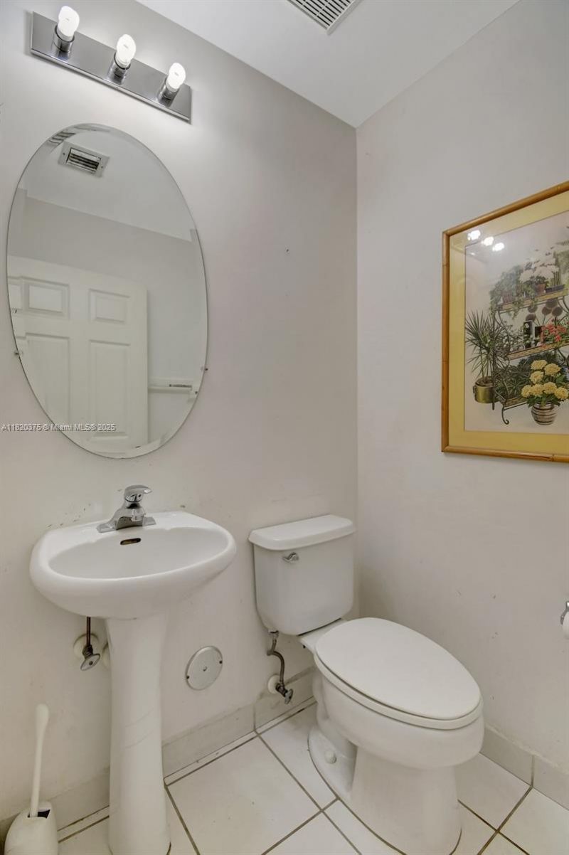 20865 NW 3rd Ln, Pembroke Pines, FL 33029 Photo