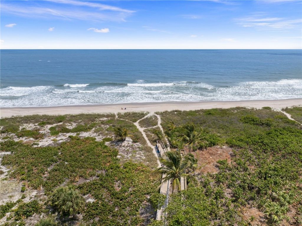 3100 N Highway A1a, Unit 506, Hutchinson Island, FL 34949 Photo