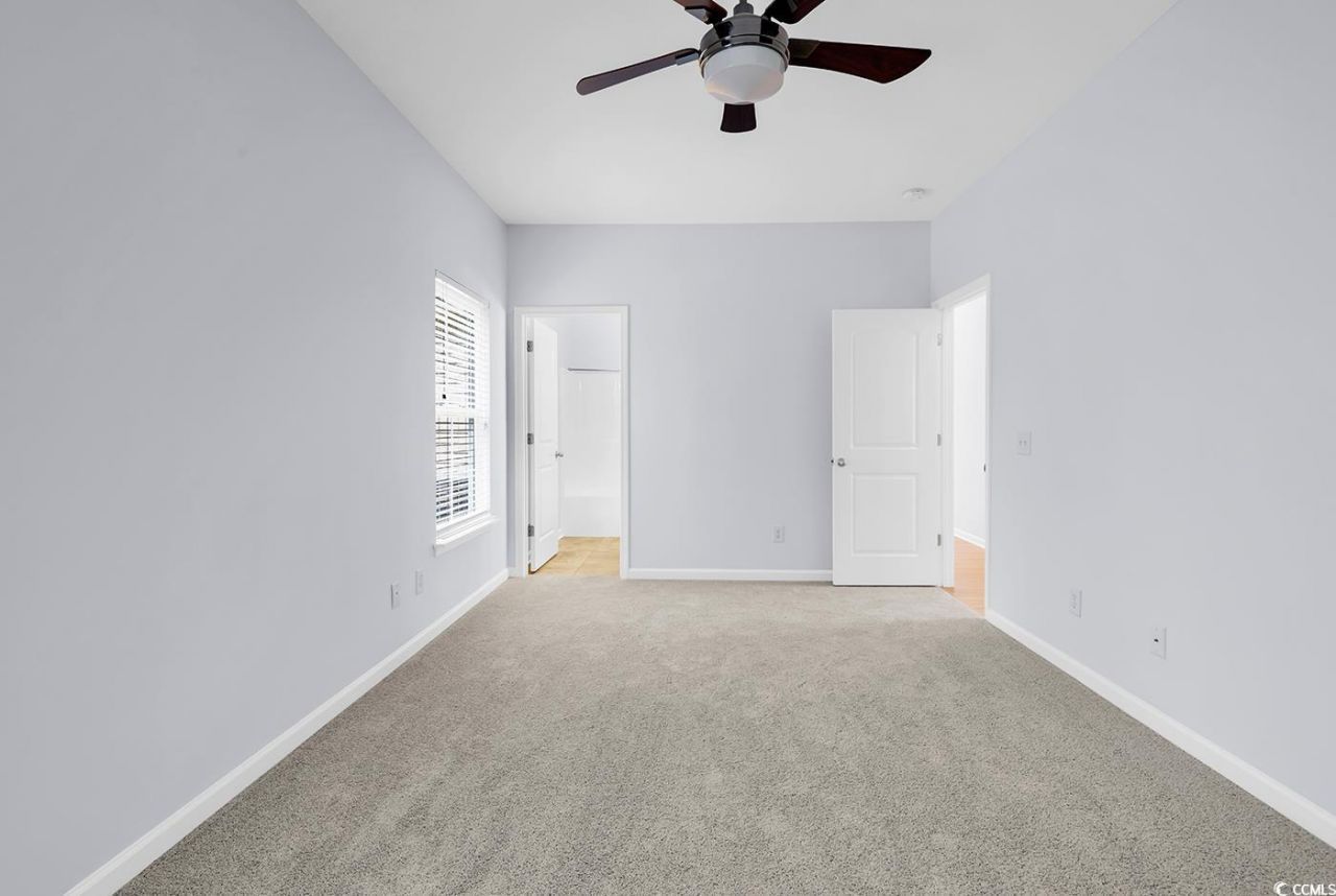 1636 Stuart Square Circle Photo 16