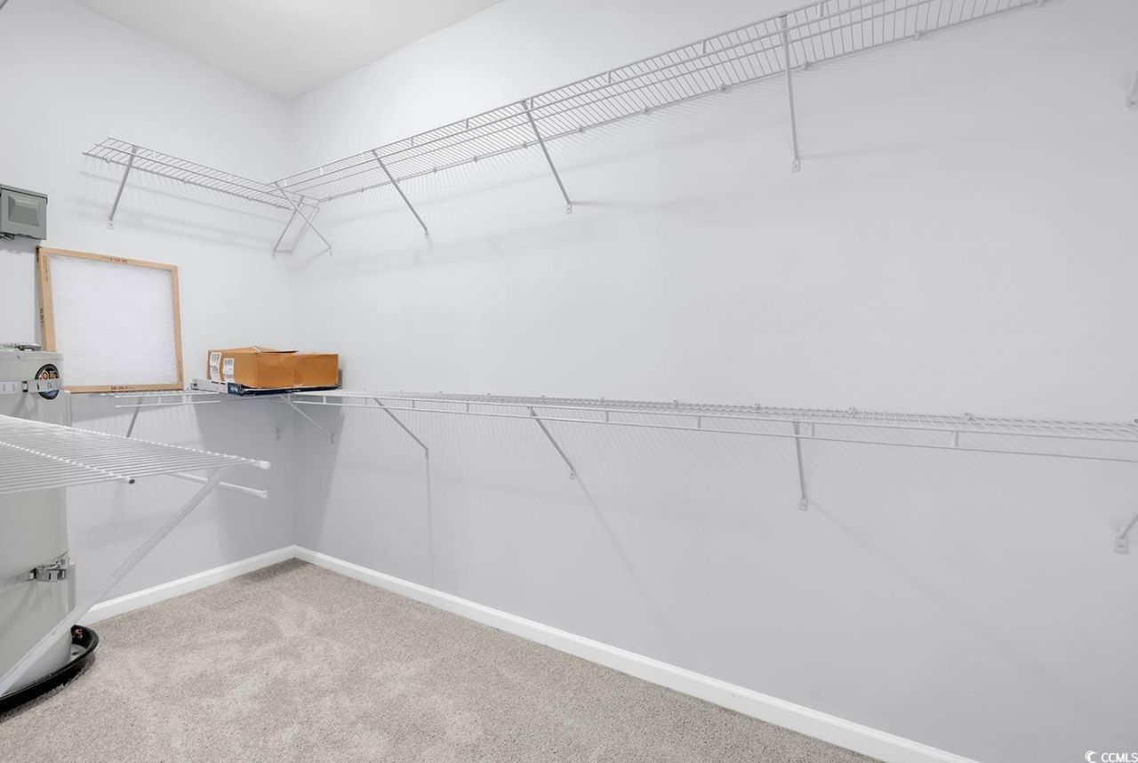 1636 Stuart Square Circle Photo 17