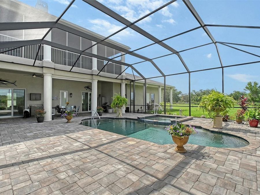 Property Image 63