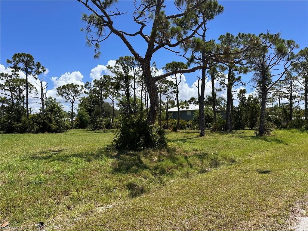 3728 Mango St, Saint James City, FL 33956 Photo