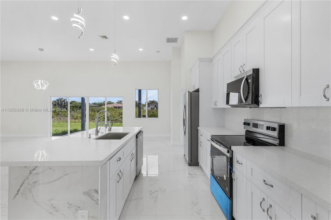 2809 55nd St W., Lehigh Acres, FL 33971 Photo