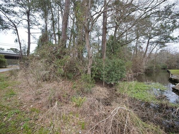 00 RIVER BEND Drive, Covington, LA 70433