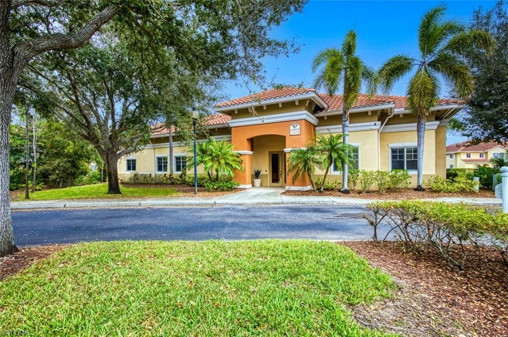13190 Bella Casa Cir, Unit 141, Fort Myers, FL 33966 Photo