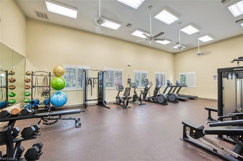 13190 Bella Casa Cir, Unit 141, Fort Myers, FL 33966 Photo
