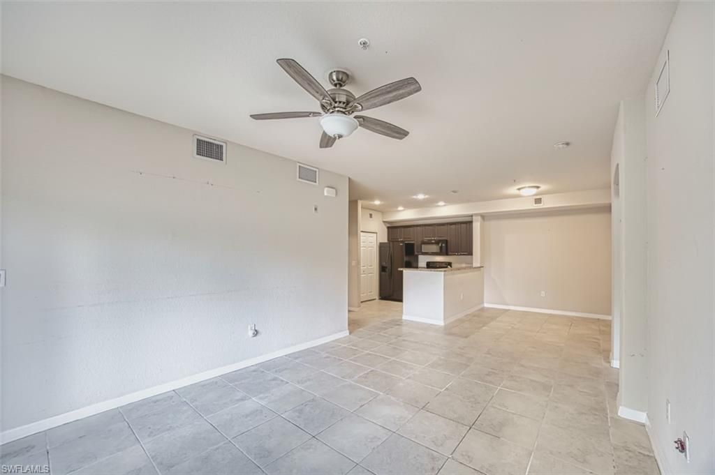 13190 Bella Casa Cir, Unit 141, Fort Myers, FL 33966 Photo
