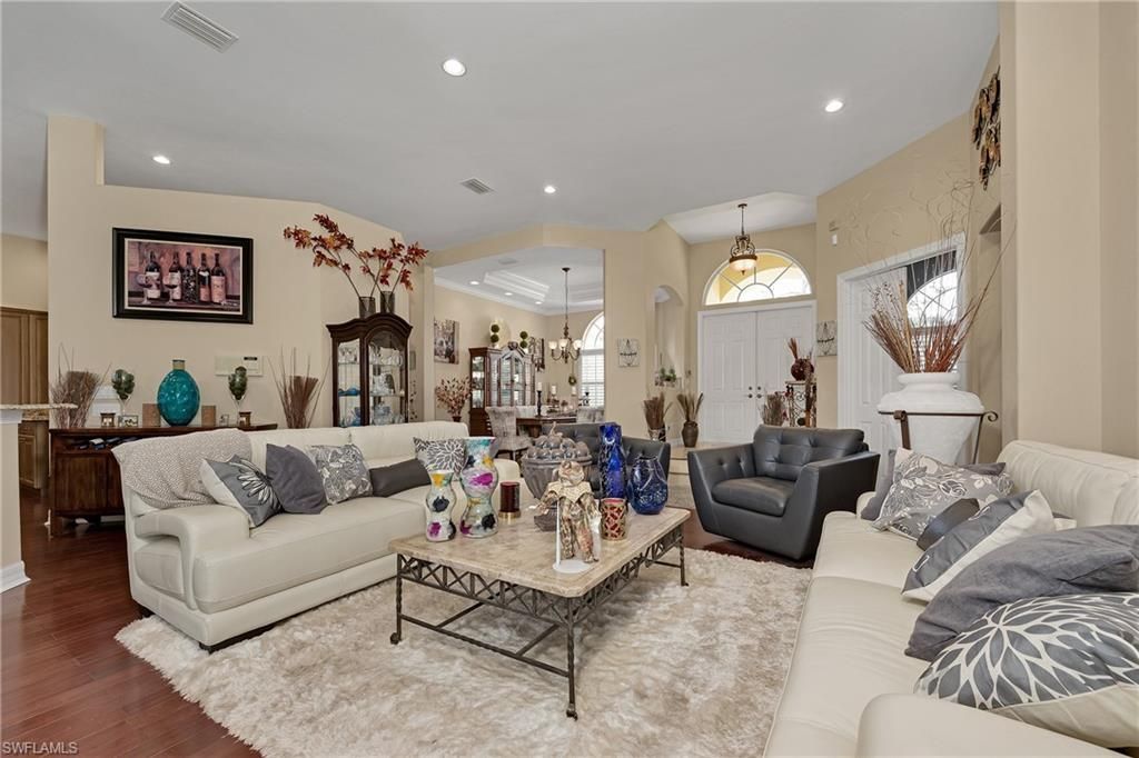 1640 Golden Gate Blvd W, Naples, FL 34117 Photo