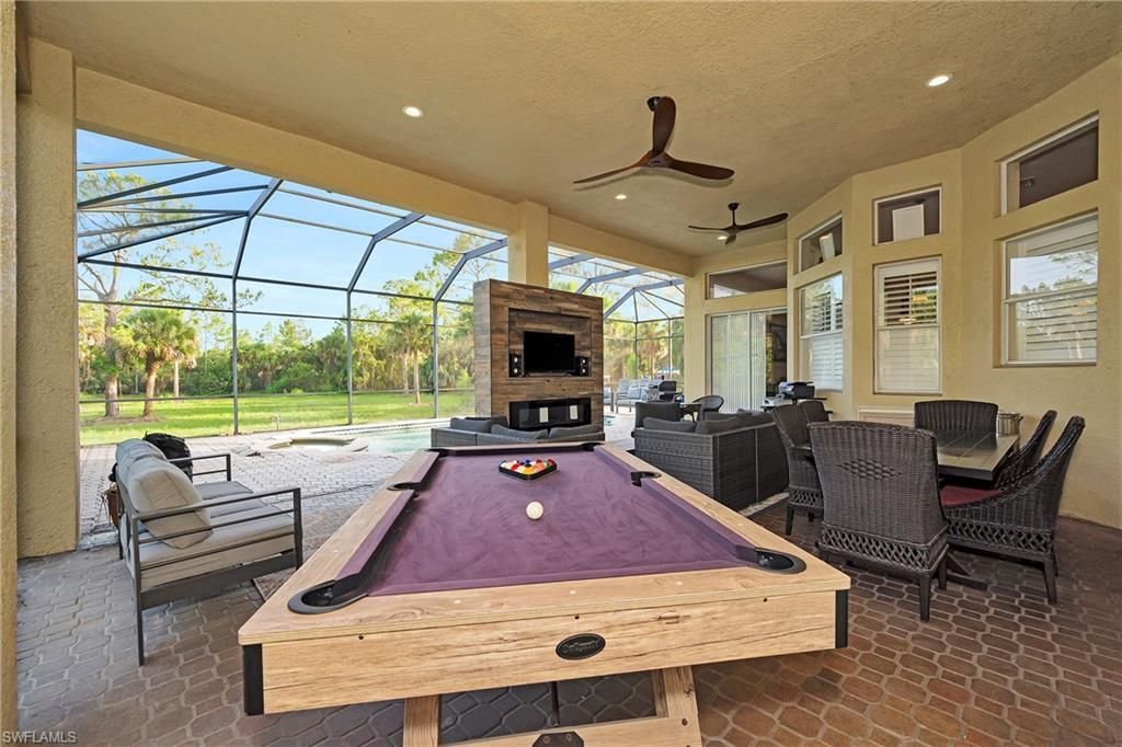1640 Golden Gate Blvd W, Naples, FL 34117 Photo