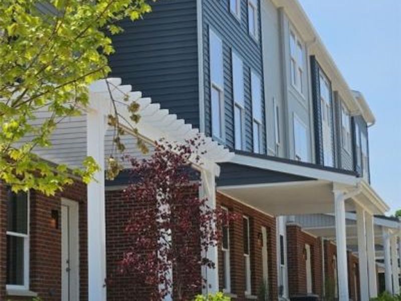 606 Mull Avenue, Unit 13, Akron, OH 44313 Photo 3