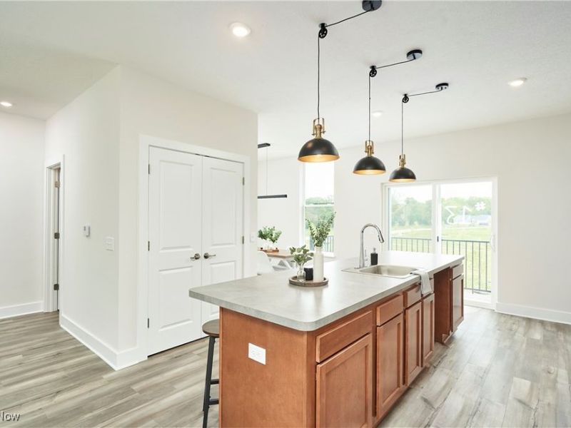 606 Mull Avenue, Unit 13, Akron, OH 44313 Photo 6