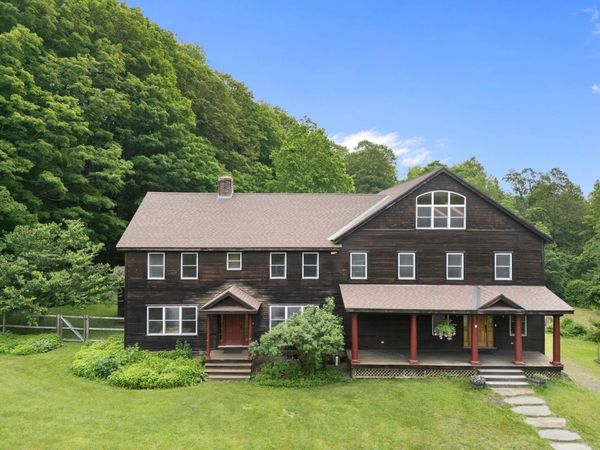 925 Hinesburg Road, Brattleboro, VT 05301