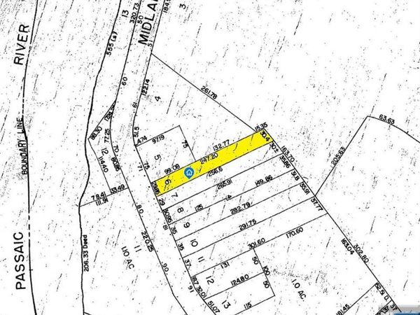 75 Midland Avenue, WALLINGTON, NJ 07057