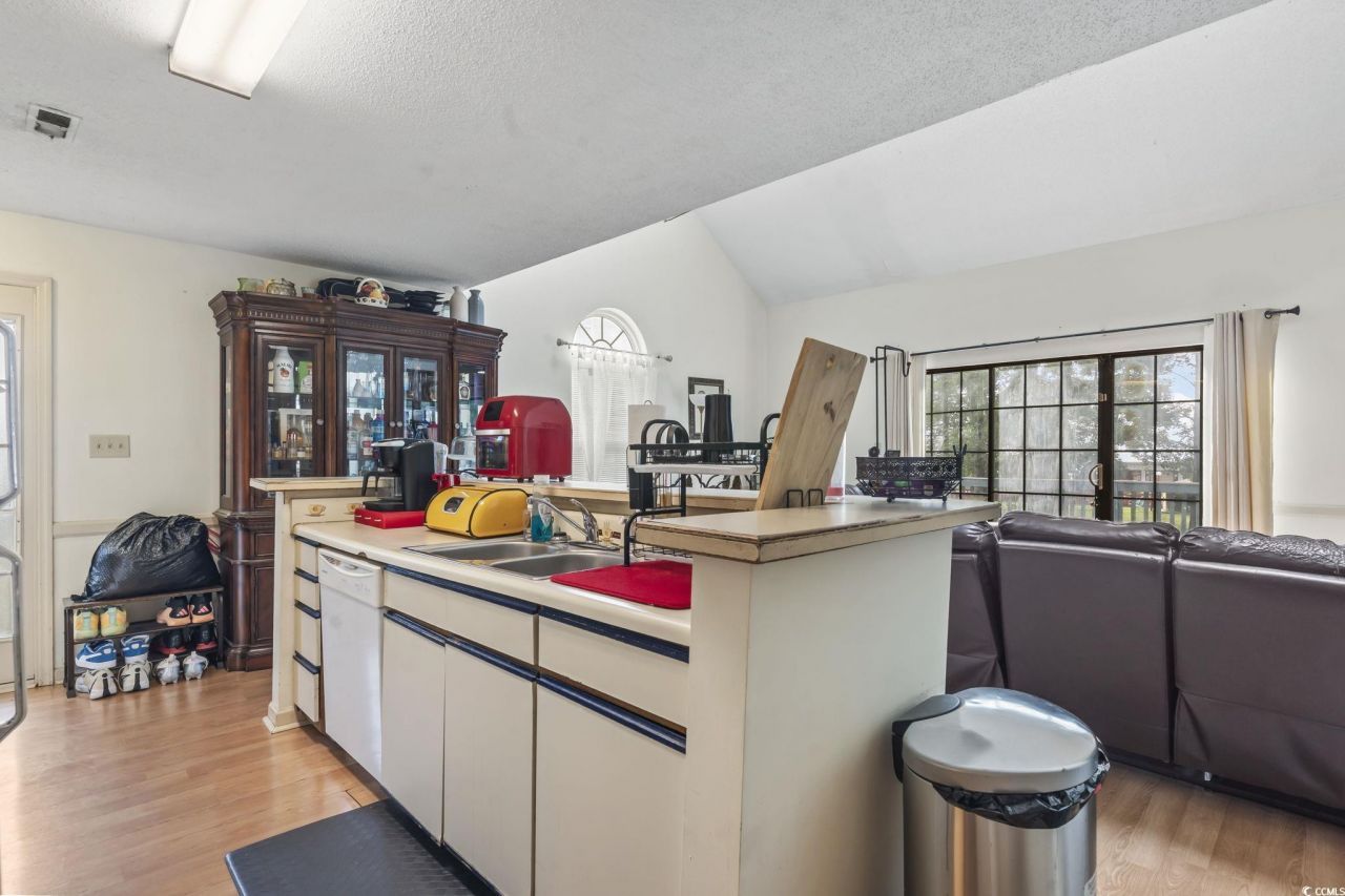 4344 Spa Dr. Photo 10