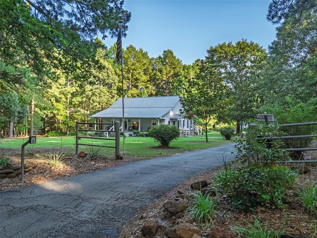 329 County Road 2804, Alto, TX 75925 Main Photo