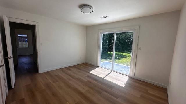 1229 Winston Street Photo 14