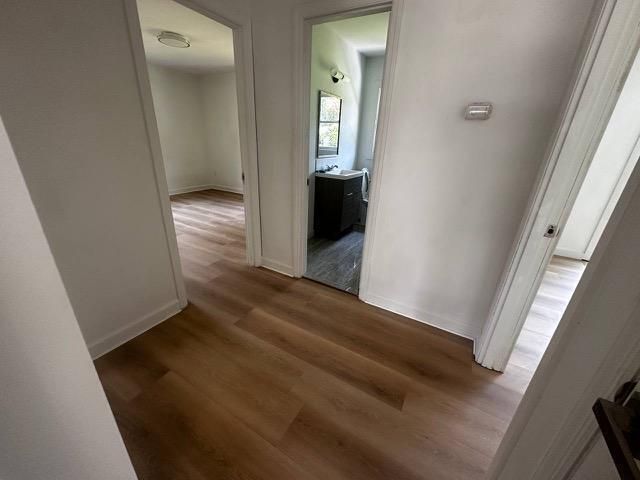 1229 Winston Street Photo 16