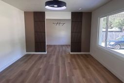 1229 Winston Street photo 4