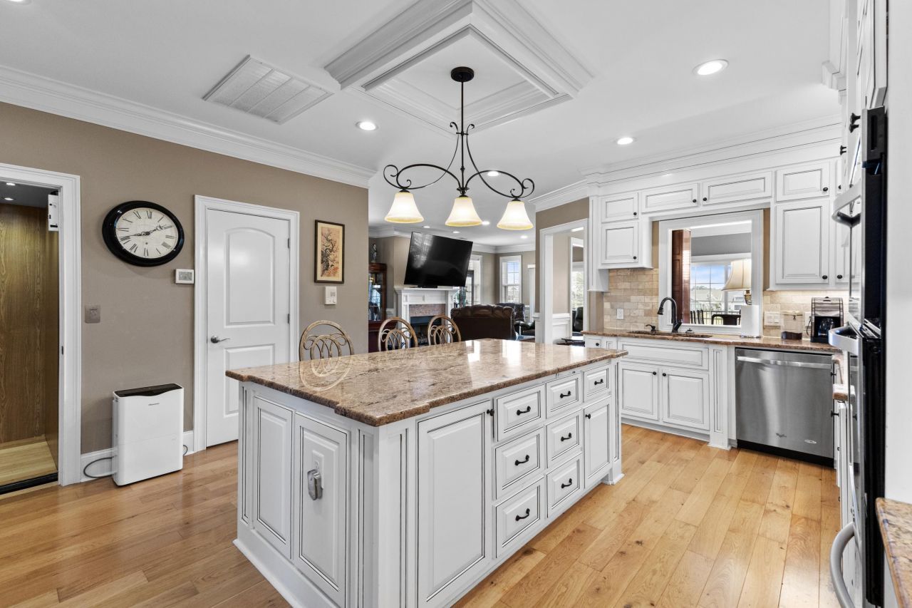 337 St. Julian Ln. Photo 12